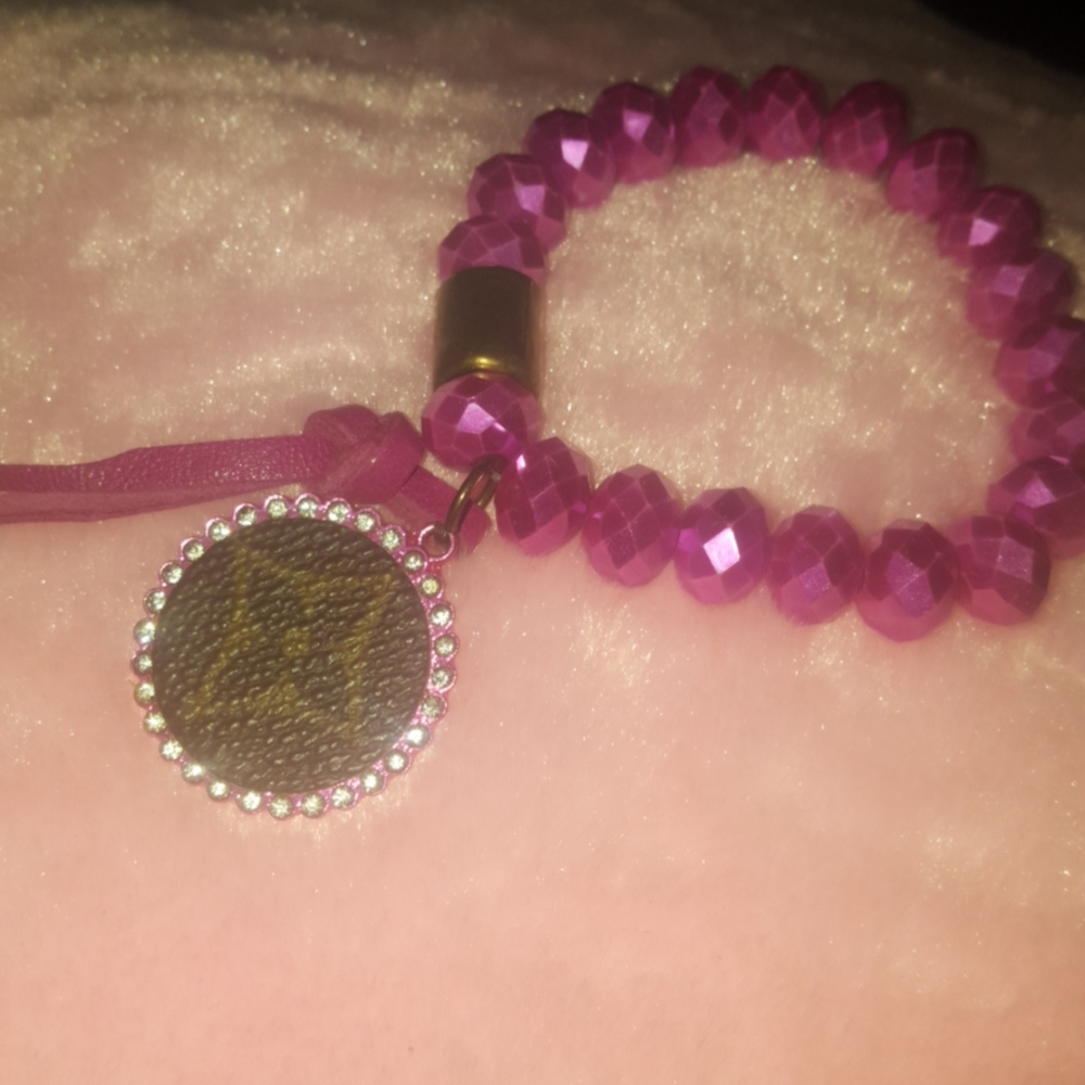 Pink Bracelet - Picture 3 of 4